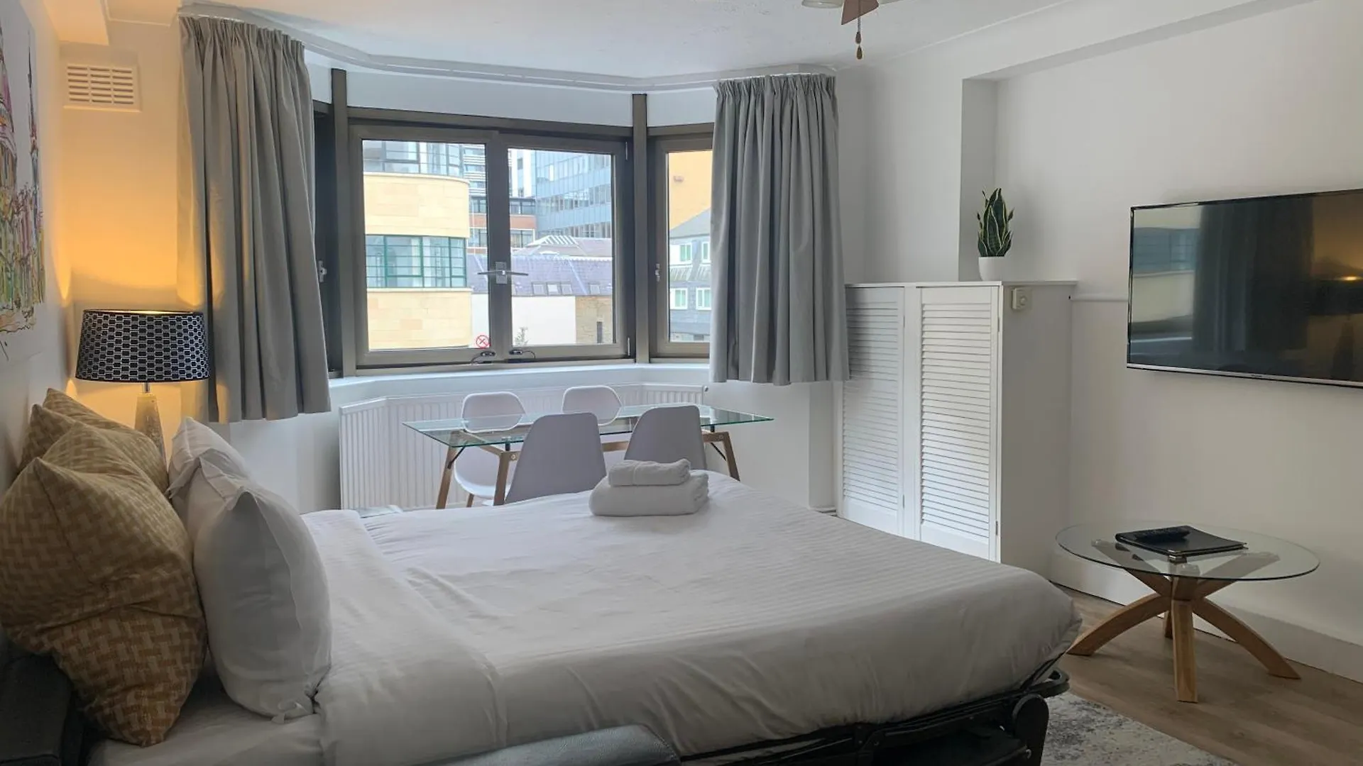 Marlyn Lodge - City Of Londra